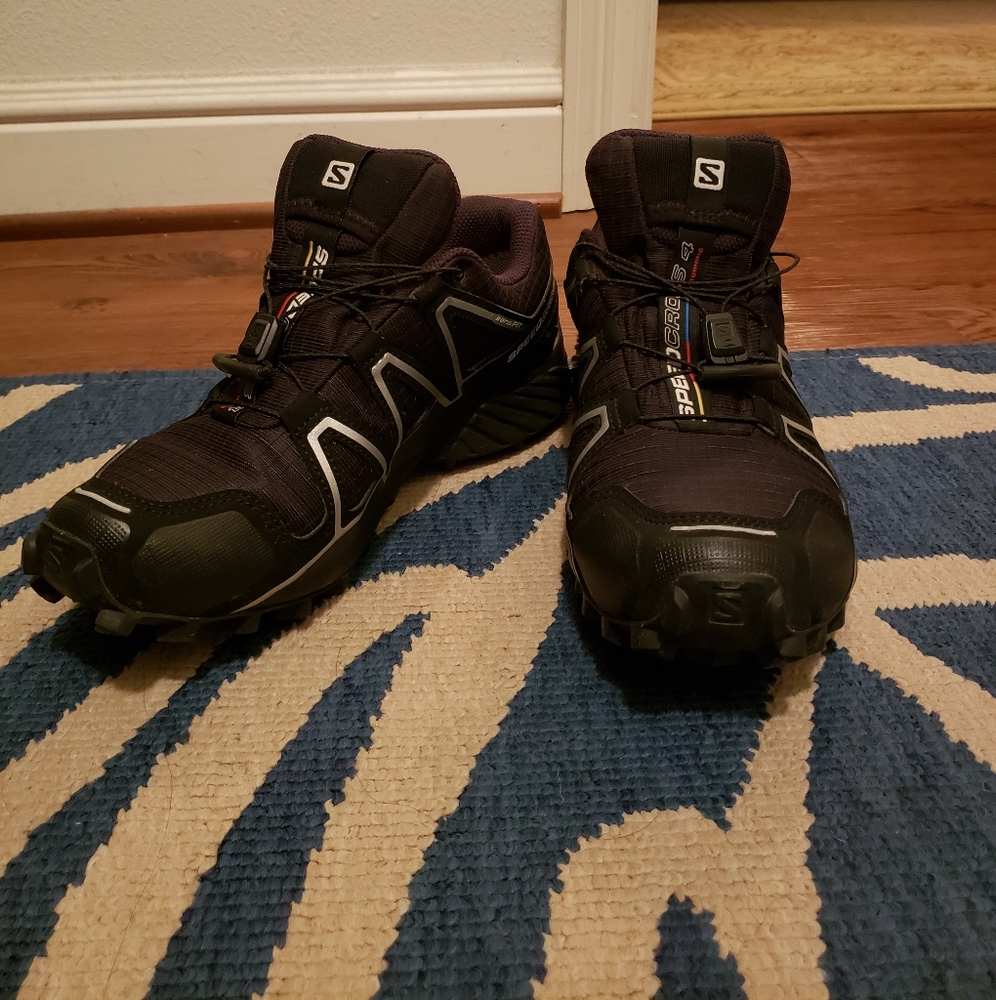 Salomon Speedcross 4 GTX size 7.5/8 Hiking Shoes